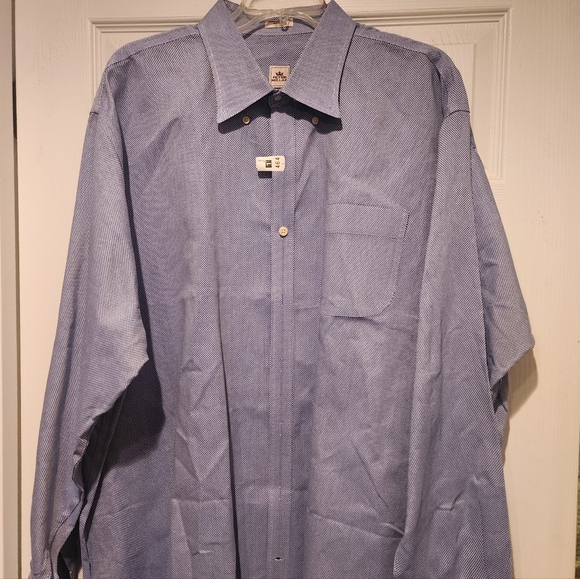 Peter Millar Other - Peter Millar Men's button down dress shirt